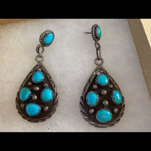 Vintage Navajo turquoise earrings - Picture 1 of 3